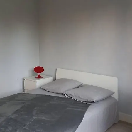 Au Calme Proche Centre-ville Apartament